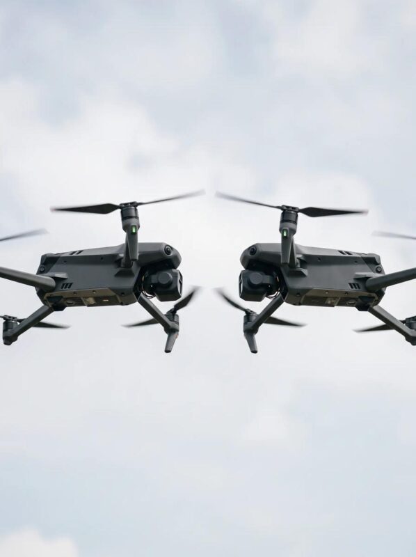 DJI und Autel Profi-Drohnen im Vergleich